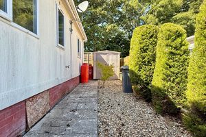 Side Garden- click for photo gallery